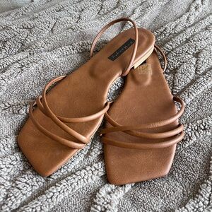 NWT Brown Leather Strappy Sandals | Size 10